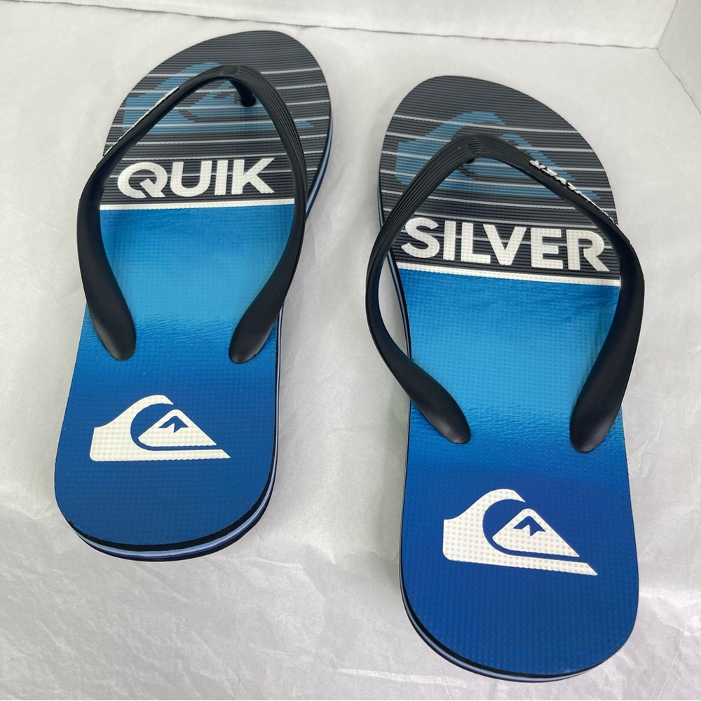 Quiksilver Men's Black and Blue Flip Flops Size 8/9 Like New